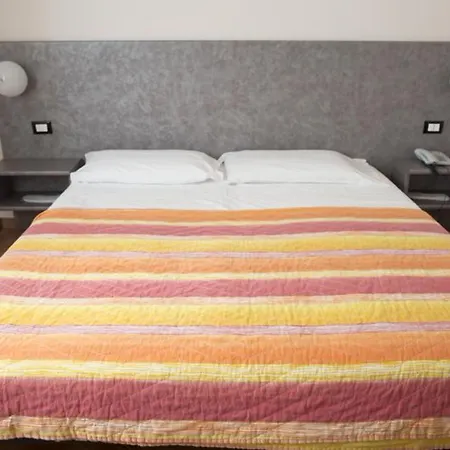 Autohotel Отель