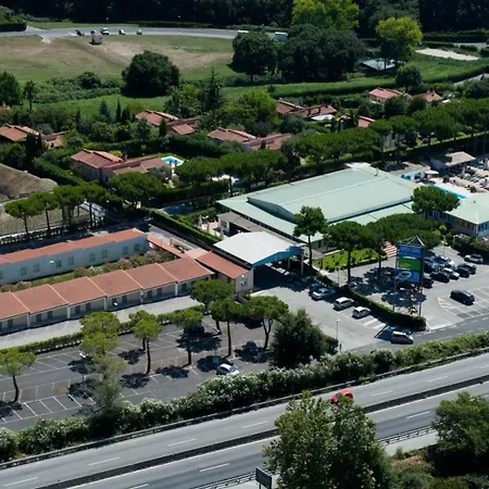 Отель Autohotel Формелло