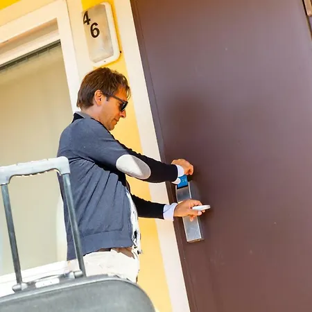 Autohotel Формелло